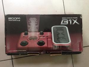 Pedalera zoom b1x bass effects pedal