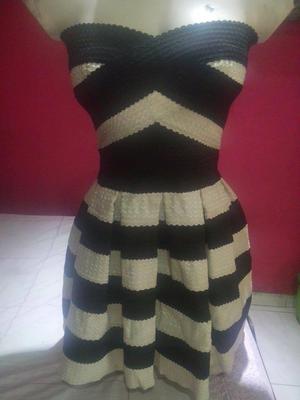 VESTIDO NEGRO CON BLANCO HERMOSO!!