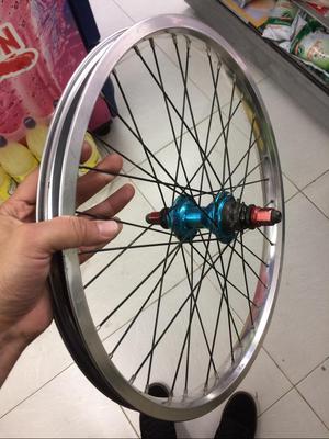 Rueda Trasera Aro + Cassette +Coraza Bmx