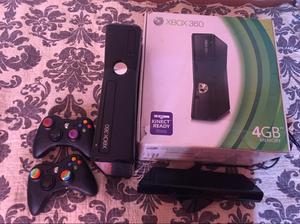 Xbox 360 Slim 4 Gb con Kinect