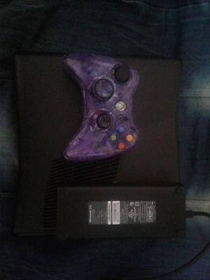 vendo xbox 360 slim modelo  full estado entrego hdmi de