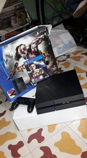 Ps4 en Exelente Estado