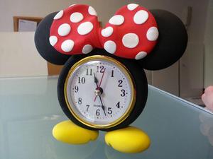 reloj en porcelanicron manualidades