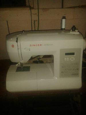 Maquina de coser SINGER BRILLANCE 80 PUNTADAS