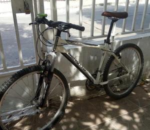 Vendo Bicicleta de Montaña Benotto