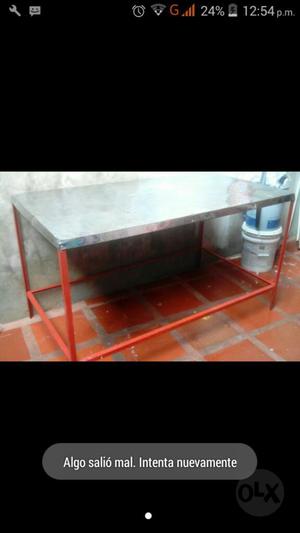 Se Vende Mesa.