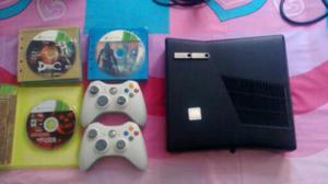 Vendo Xbox 360 Slim 