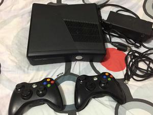 Vendo Xbox 360 Slim