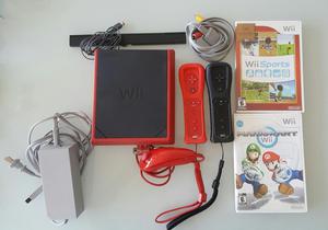 Wii Mini con 2 controles y 2 juegos