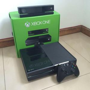 Xbox One con Controles Y Dos Juegos