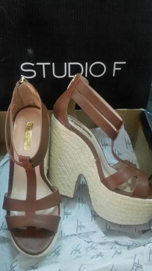 Nuevos Zapatos Studio F Originales T= 35