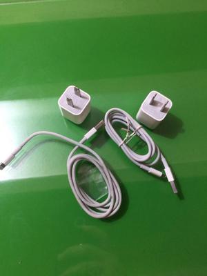 Cargador Original de iPhone