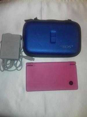 Nintendo Dsi + Estuche + Juegos.