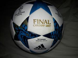 Balon Adidas