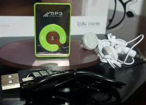 Reproductor Mp3-con Audifonos Y Cable Usb,nuevo