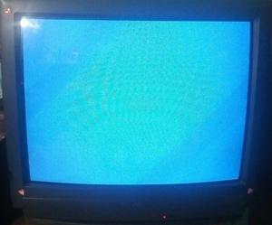 Televisor Jvc 45»