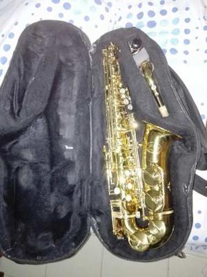 Saxofón Alto Júpiter 567 Taiwán Semiprofesional
