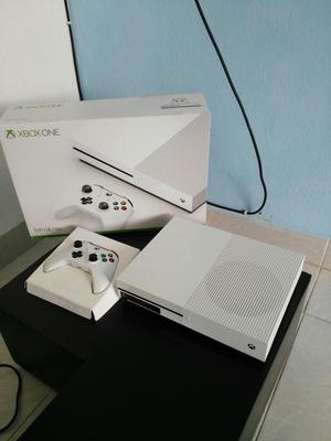 Xbox One S Casi Nueva