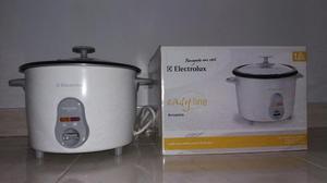 Olla Arrocera Easyline Electrolux 1.8l