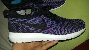 Melas New Nike