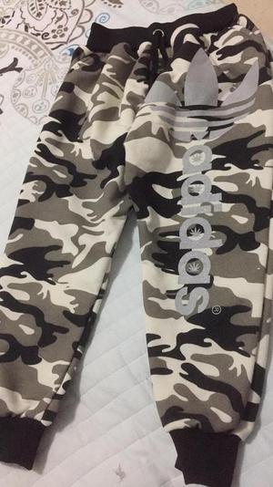 Sudadera Camuflada