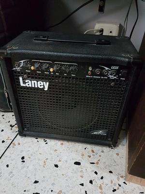 Amplificador de Guitarra Laney Lx35 con Footswitch