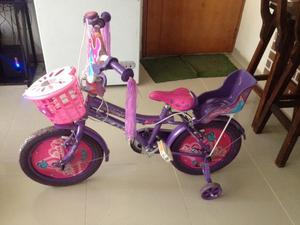 bicicleta infantil de niña en muy buen estado
