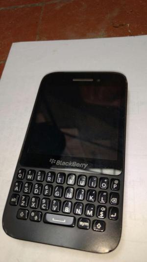 Vendo o cambio Blackberry Q5