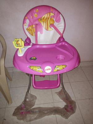 Silla Comedor para Bebe en Buen Estado