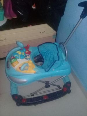 vendo silla mecedora, caminador y mosquetero