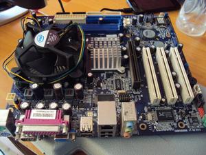 Board Foxconn DDR2 procesador Intel