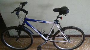 Bicicleta Trek Rin26