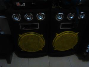 Parlantes Jb 15x 600w