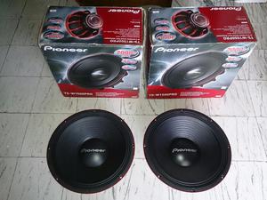 Se Vende 2 Bajos Pioneer Pro de 15 Pulga