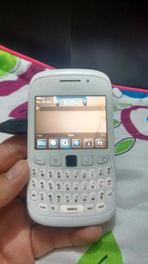 Vendo Blackberry  Blanco