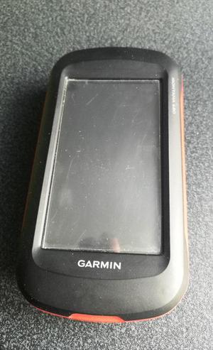 Vendo o cambio GPS Garmin Montana 680 por tablet Ipad.