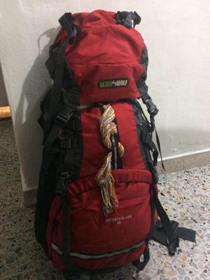 Backpack. maleta de viaje