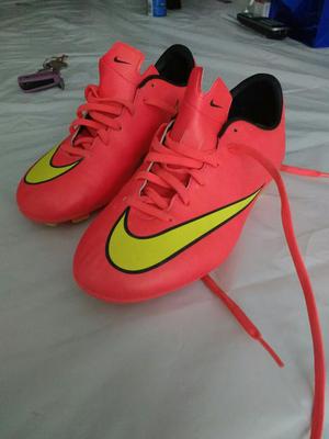 Guayos Nike Mercurial