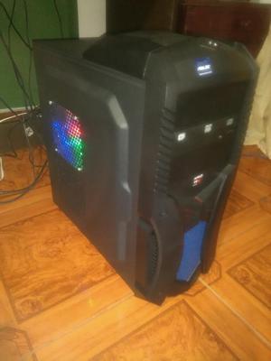 Vendo Pc Gamer con Bnos Juegos