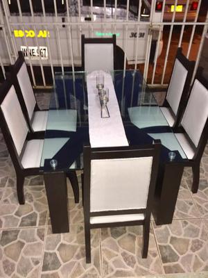 Vendo Juego de Comedor de Seis Puestos