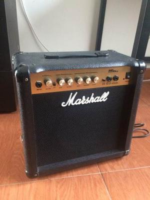 Amplificador Para Guitarra Marshall Mg15cd