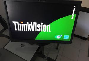 Monitor Lenovo