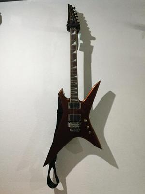 Guitarra XPT 700