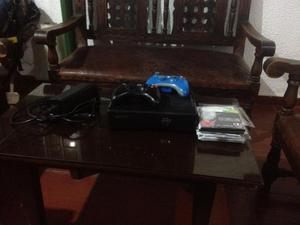 Se vende xbox 360 slim negro actualizacion 3.0 dos controles