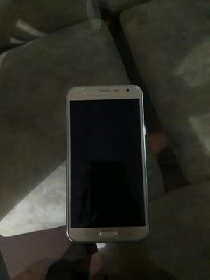 Vendo Celular J7 Dorado 2 Meses de Uso