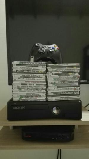 Vendo Xbox 360 Slim con 30 Juegos