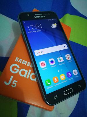 Samsung Galaxy J5 Dual Sim.