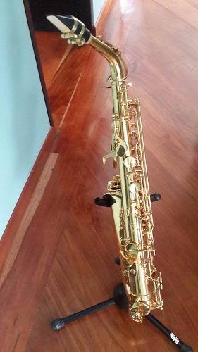 Saxofón De Estudio Tom Grasso Prácticamente Nuevo