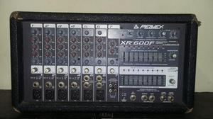 Mixer Peavey Xr600