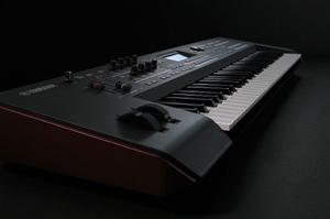 Teclado Sintetizador Yamaha Moxf8